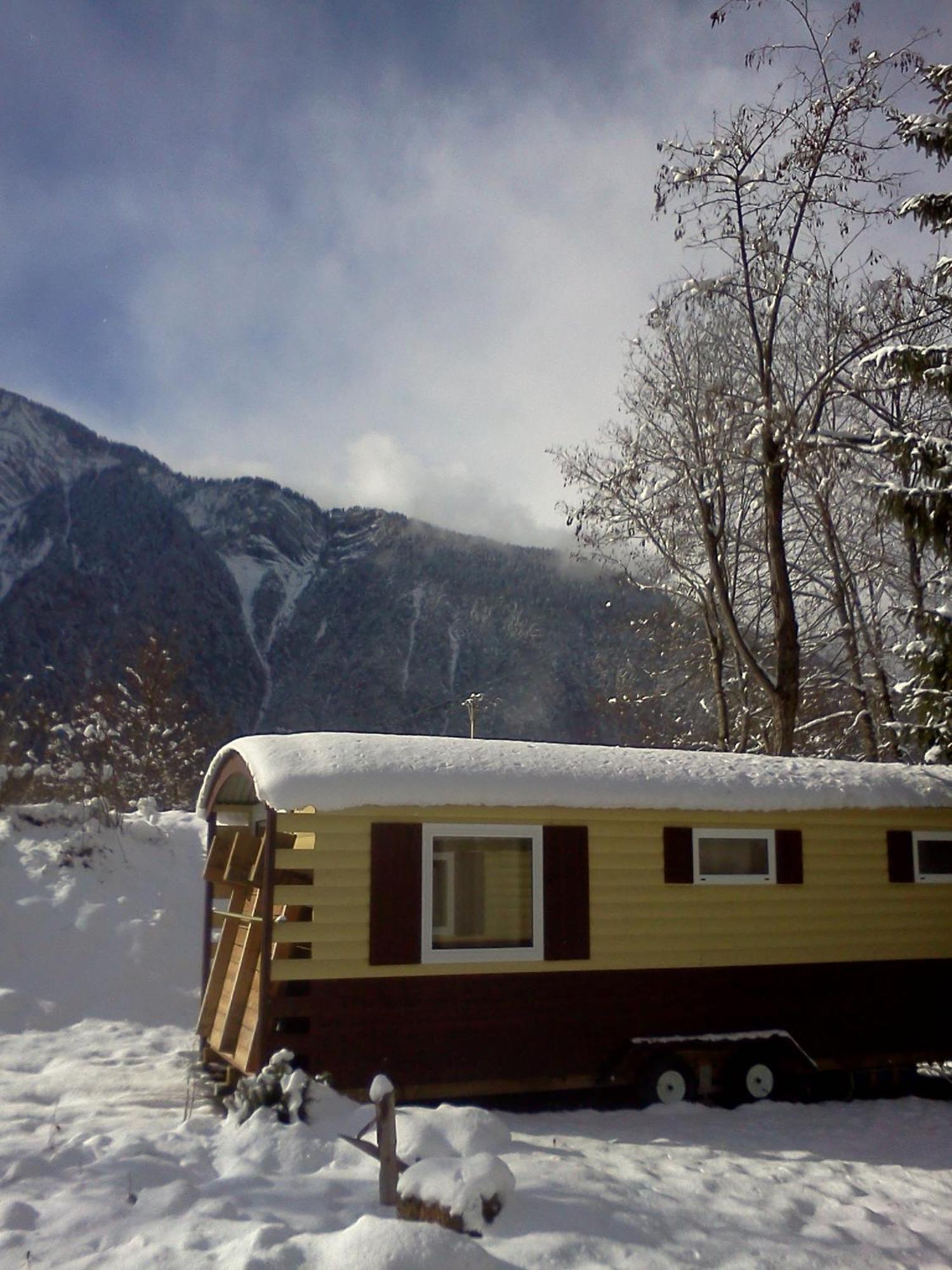 A La Rencontre Du Soleil - Camping Le Bourg-dʼOisans Exterior foto